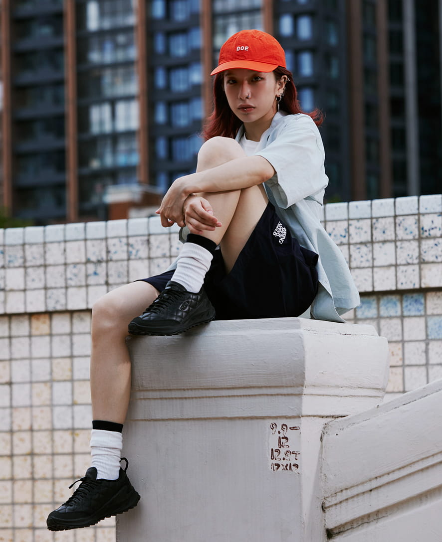Women's Jasper Zionic DOE Sneaker | Doe Black/Star White