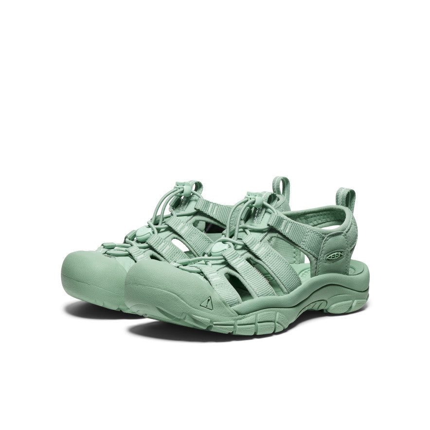 image|one|both|both|Women's Newport H2 - Pair Angle Image
