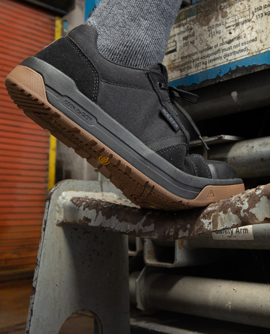 Men's Kenton Work Shoe (Carbon Toe)  |  Black/Gum